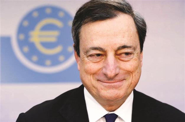 ECB holds rate low amid fragile eurozone recov