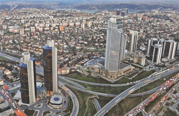 Turkey limits consumer loans out of fear for current deficit
