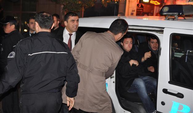 Six TGB members detained in Tekirdağ for banner protesting PM Erdoğans visit