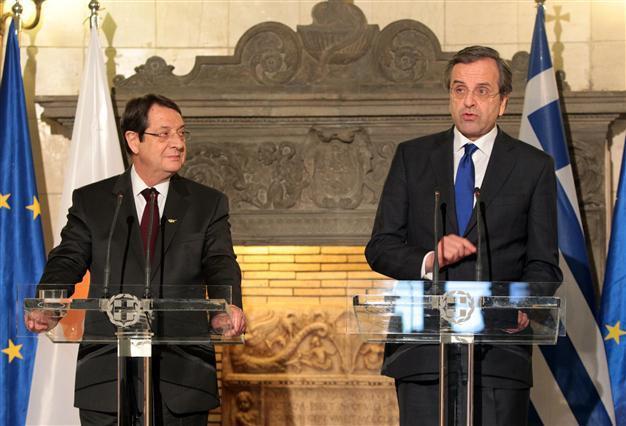Greek Cyprus agrees on joint statement as Turks evaluate