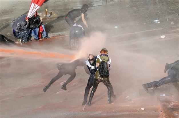 Police use force to disperse coup trials protest in Turkish capital