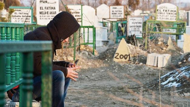 Mothers fight to save heroin-addicted youth in southeastern Turkey