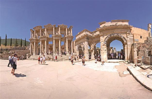 Ancient Ephesus city introduced at a conference in New York