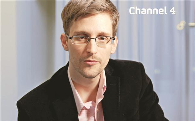 Snowden warns of loss of privacy in Christmas message
