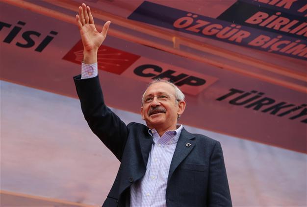 CHP leader updates list of assets, challenges Turkish PM to do the same