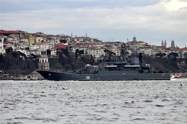 Russian warships cross Bosphorus en route to Black Sea