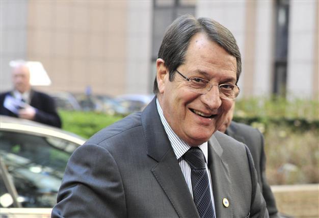 Greek Cyprus swears in new ministers after coalition walkout