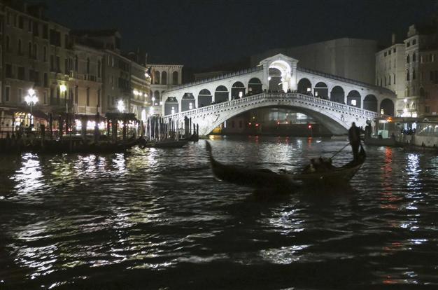 Venice votes on cutting ties with Italy in unofficial online poll