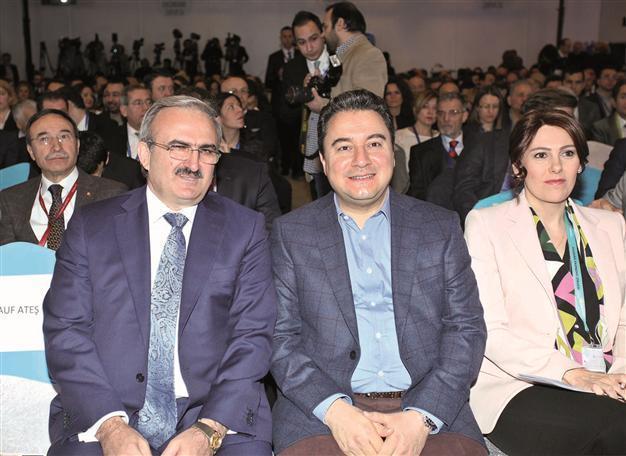 Turkish bosses call for legal reforms, transparency