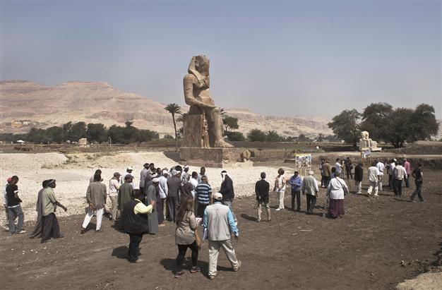 Two more colossal pharaoh statues unveiled in Egypt