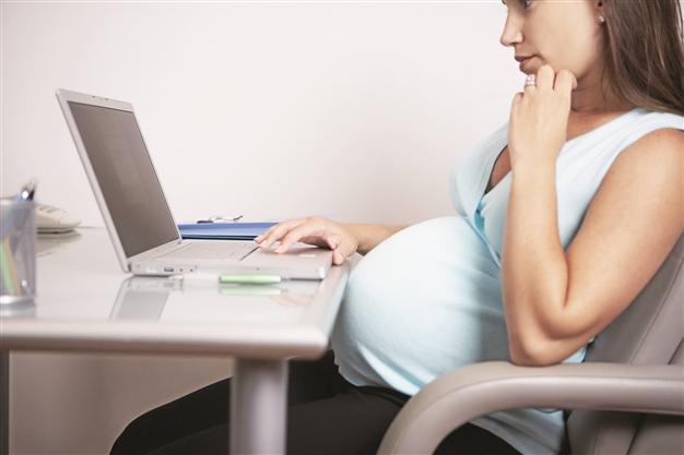 Women workers still face inequality, survey says