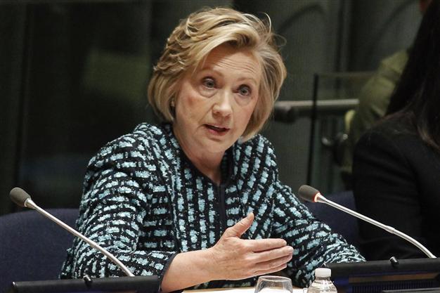 Putin wants to rewrite Europe boundaries: Hillary Clinton