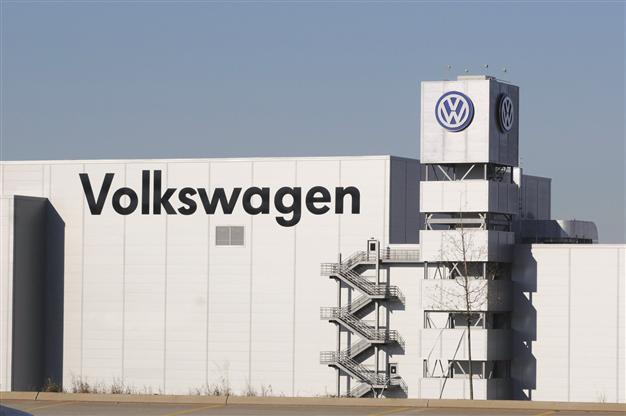 Turkey disappointed as Volkswagen opts for Poland