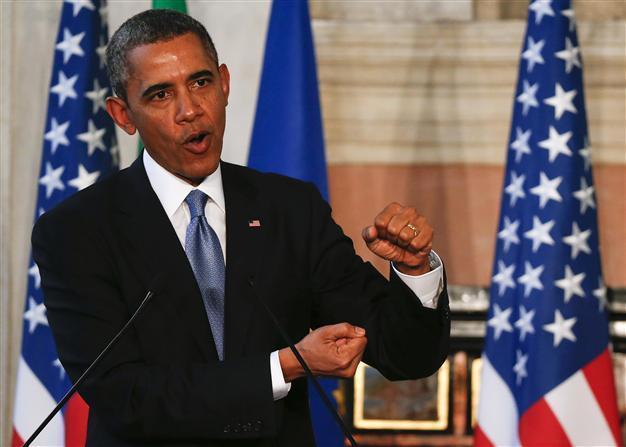 Obama says Russia must move back troops from Ukraine border