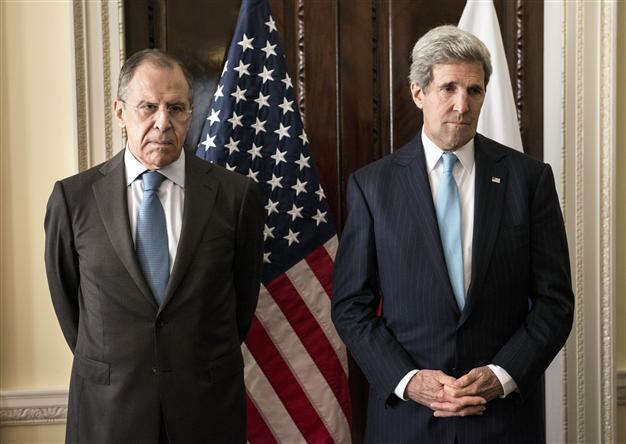 Kerry, Lavrov hold talks in scramble for Ukraine solution