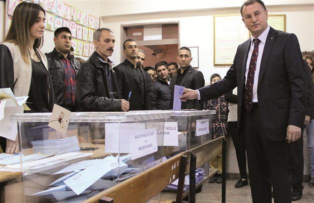 Hatay a rare upset for ruling AKP in tight race