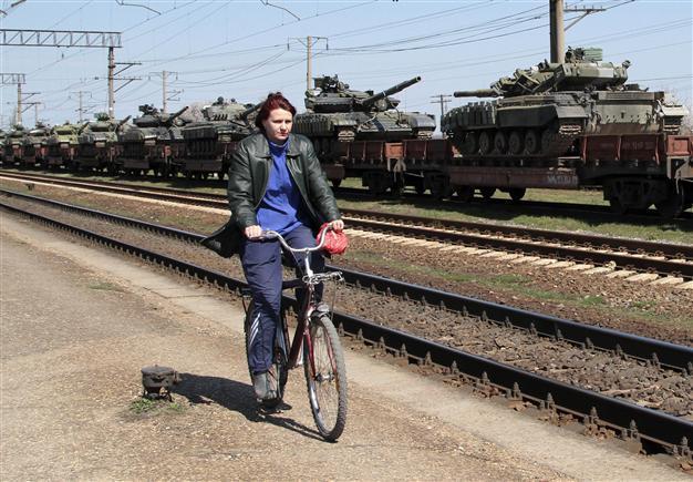No confirmation of Russian troop retreat from Ukraine border: NATO