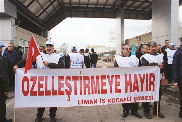 Bids for Derince port collected amid protests