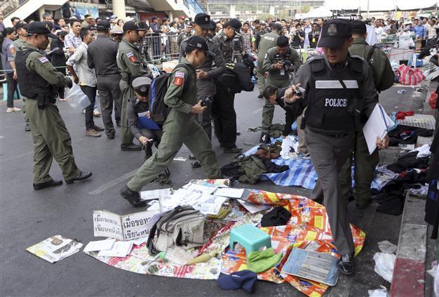 28 hurt in attack at Bangkok anti-govt rally: emergency centre