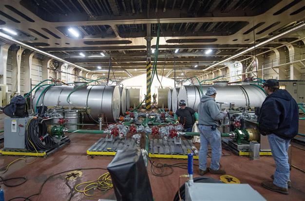 Chemical weapons watchdog says has 14 tenders to destroy Syrian stockpile