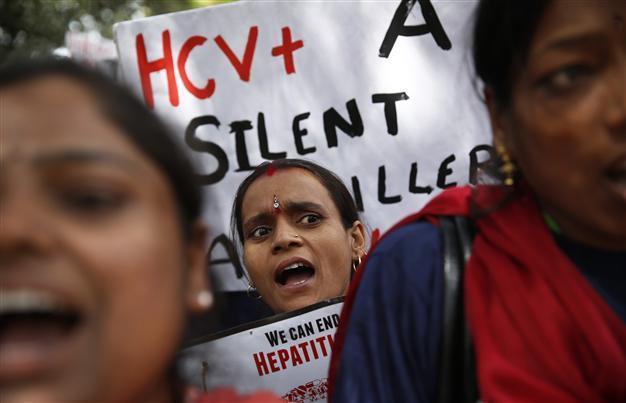 WHO urges global push to treat hepatitis C