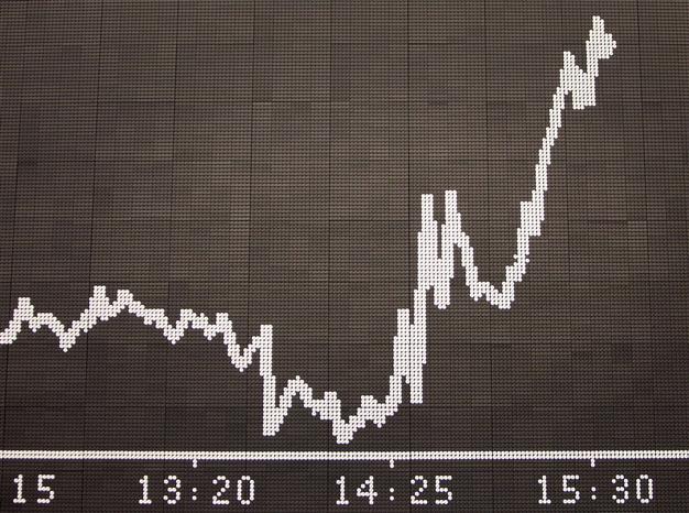Unlicensed forex trader’s bankruptcy rings alarm bells