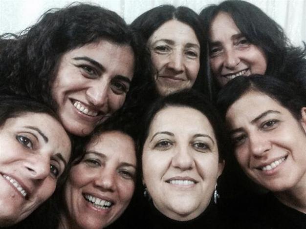 Diyarbakır court releases 48 KCK suspects in main case