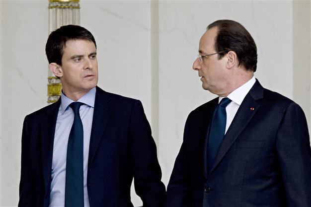 French President Hollandes popularity sinks as new PMs rises