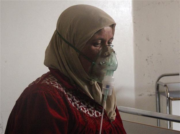 Syria opposition claims has evidence of chlorine gas attack