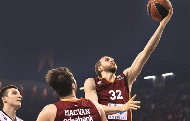 Galatasaray takes on Barça in Euroleague