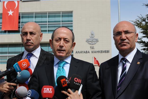 Turkeys main opposition applies to top court for the annulment of Internet Law