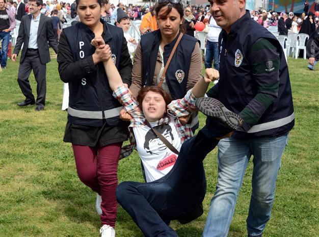 Three children detained at Children’s Day celebrations after Berkin protest