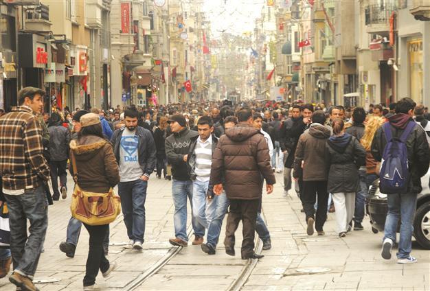 Turkish funds face losses due to new public bank regulation