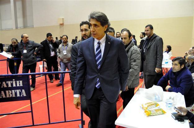 Istanbul court accepts graft indictment against Fatih Municipality