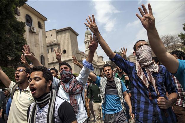 Morsi supporters in Egypt get up to 88 years for rioting