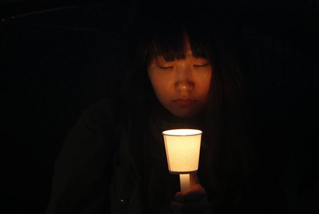 South Korean president apologises over ferry disaster