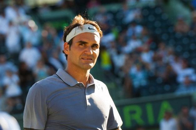 Federer withdraws from Madrid to be with pregnant wife