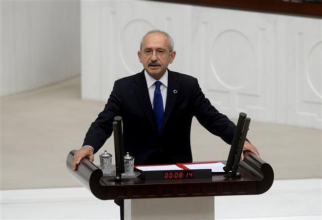 Main opposition CHP leader reshuffles party management
