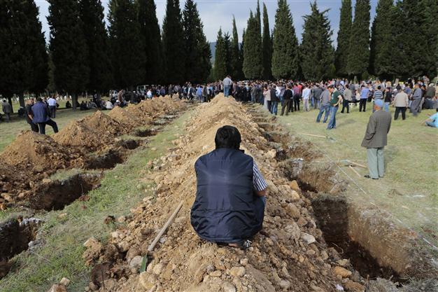 Minority communities donate 200,000 liras to Soma victim families