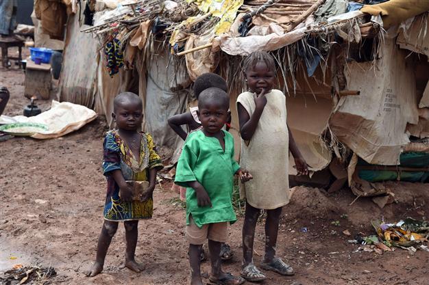 29 children starve, freeze to death fleeing Central Africa: UN
