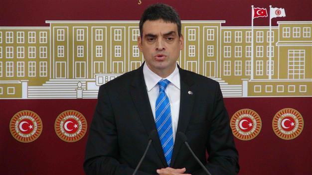 Turkeys main opposition CHP slams minister for downplaying inflation