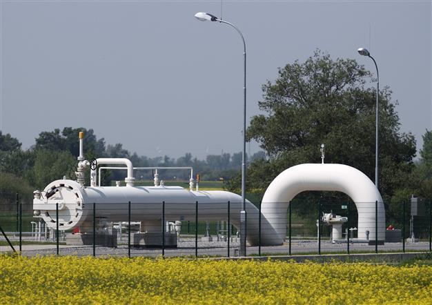 Ukraine must pay $1.6 billion for June gas: Gazprom
