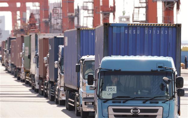 Turkey’s January current account deficit boosts hopes for year-end