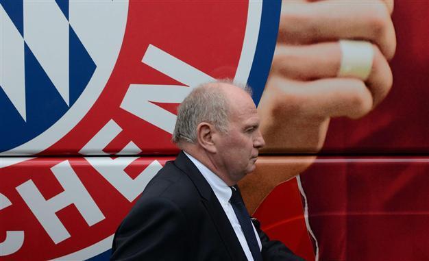 Bayern Munichs Hoeness jailed for three and a half years