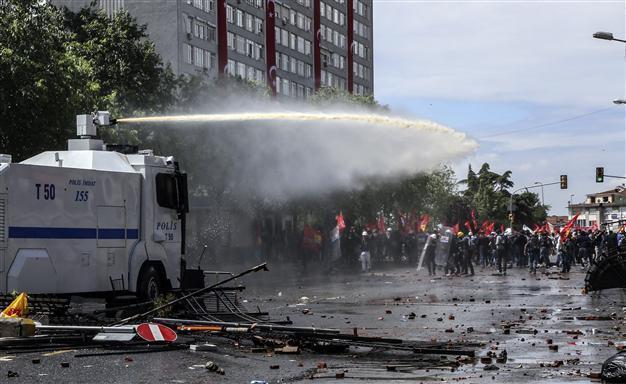 Students released after prosecutor defends participating in May Day as ‘a right’