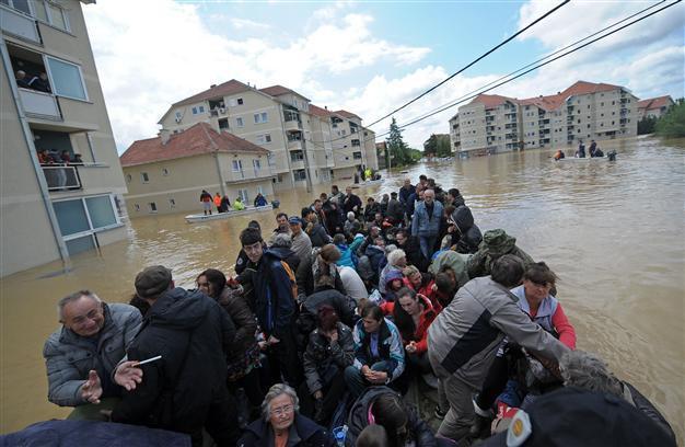 Balkans on alert as swollen rivers due to hit new peaks