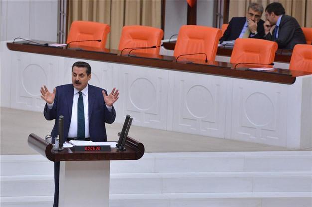Ruling AKP surprisingly supports CHP proposal on Labor Law