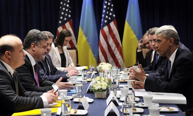Obama meets Ukraines president-elect