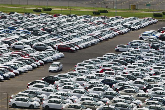 Turkish car market shrinks by more than quarter in five months