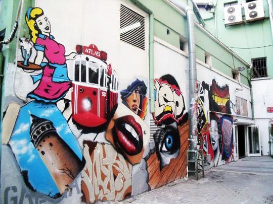 Secret of hipster Istanbul pandas solved